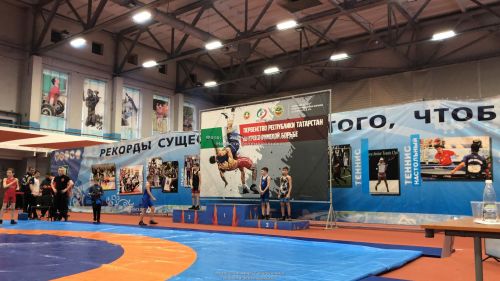 Четыре зеленодольца заняли первое место на соревнованиях по греко-римской борьбе