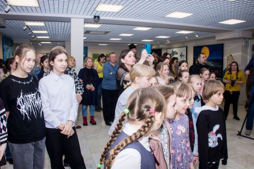 Выставка «Артефакты и Гаджеты» Елены Ковылиной