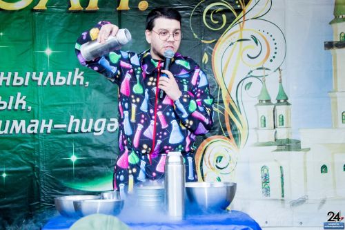 Масштабным торжеством отметили мусульмане Ураза - байрам, праздник разговения