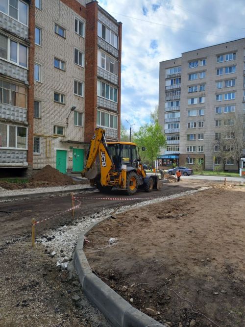 В Зеленодольском районе стартовали работы в рамках республиканской программы «Наш двор»