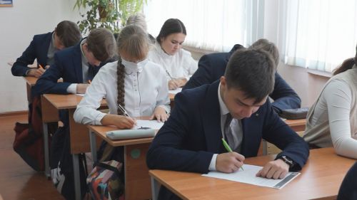 Более 1800 образовательных учреждений республики заключили соглашение на информационное взаимодействие