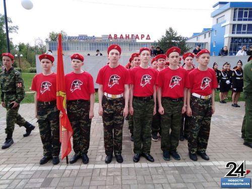 Мобильный репортёр: На «Авангарде» проходит репетиция парада к Дню Победы