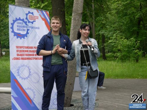 Добрый праздник «Оранжевое настроение» подарили деткам журналисты Информационного Центра «Зелёный Дол»
