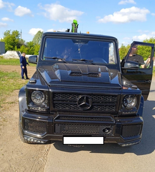 За неуплату налогов чуть не лишился Mercedes-Benz G500