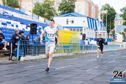 В Зеленодольске прошли соревнования по легкой атлетике на кубок имени Маршалова