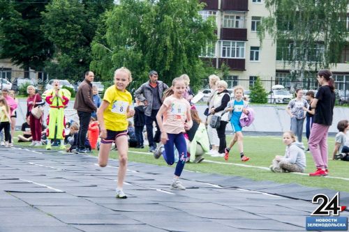 В Зеленодольске прошли соревнования по легкой атлетике на кубок имени Маршалова