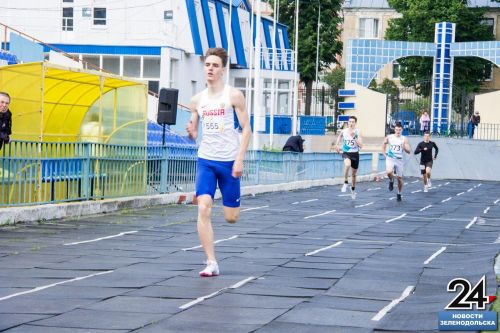 В Зеленодольске прошли соревнования по легкой атлетике на кубок имени Маршалова