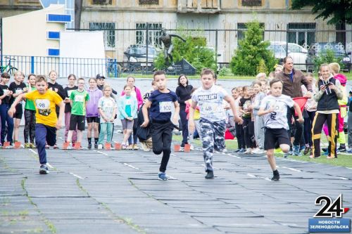 В Зеленодольске прошли соревнования по легкой атлетике на кубок имени Маршалова