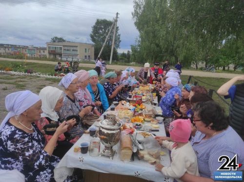 Сотрудники Бишнинского ДК провели мероприятие для пожилых жителей села
