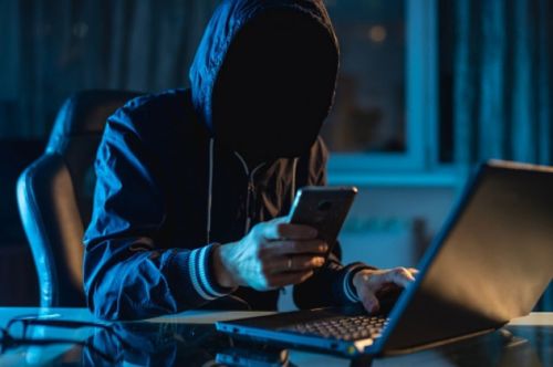 Как правильно распознать лжебанкира? Татарстанцы перевели мошенникам два миллиарда рублей