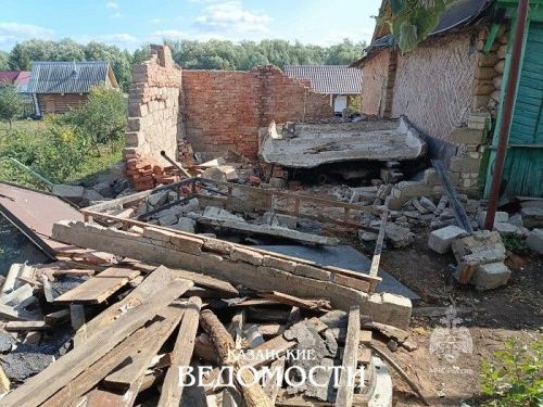 При демонтаже здания рухнувшая плита убила рабочего