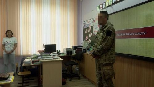 Зеленодольские школьники написали письма бойцам батальонов «Барс-13» и «Алга»
