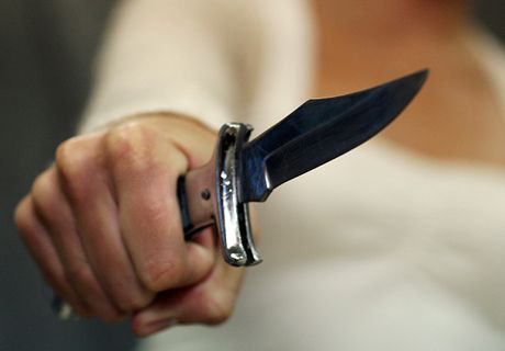 Сожительница зарезала 39-летнего пьяного зеленодольца