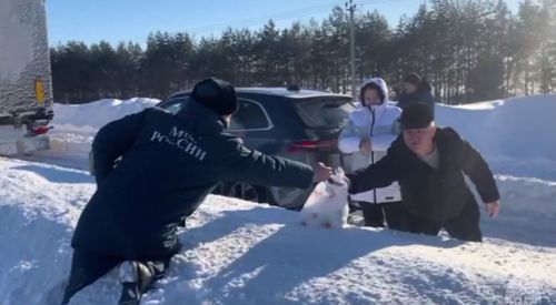 В Зеленодольском районе со снежным коллапсом удалось справиться благодаря сплоченности и чувству сопереживания