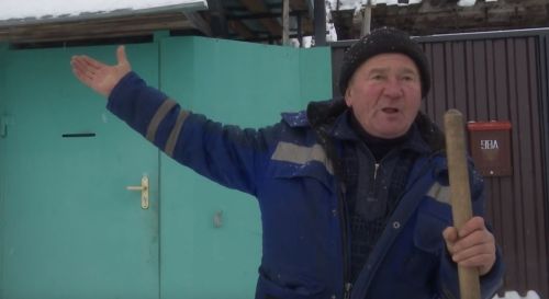 Мощный снегопад для жителей ул.Красной обернулся для зеленодольцев настоящим транспортным коллапсом