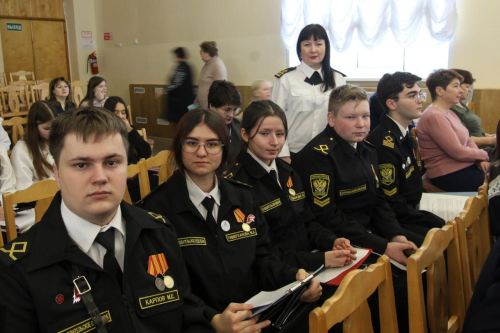 Наука и корабли: в гимназии № 3 прошла Всероссийская конференция