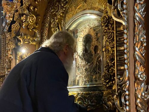 Митрополит Казанский и Татарстанский Кирилл и глава района Михаил Афанасьев посетили Раифу