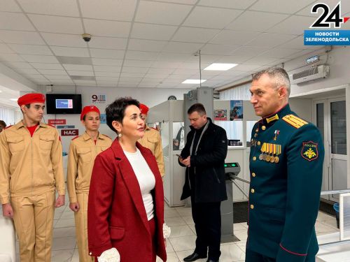 В Зеленодольском лицее №9 им. А.С. Пушкина прошла встреча с Героем России, ветераном СВО Максимом Шоломовым