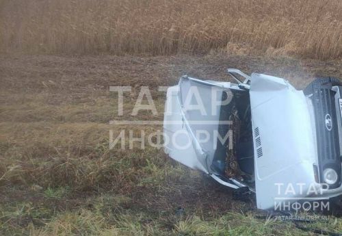 В Татарстане два автомобилиста оказались в больнице после ДТП
