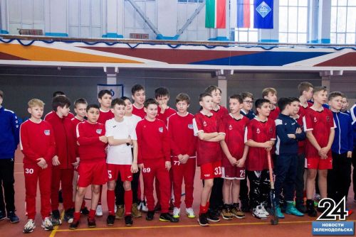 СК «Маяк». Всероссийский турнир по хоккею на траве среди юношей