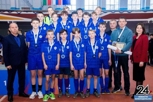 СК «Маяк». Всероссийский турнир по хоккею на траве среди юношей