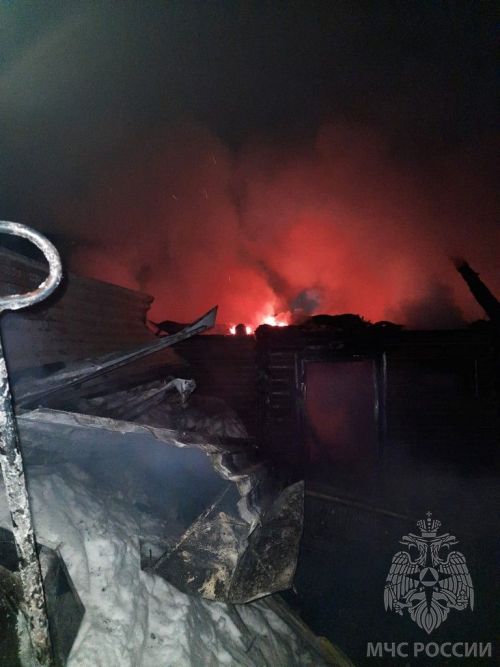 В поселке Осиново Зеленодольского района сгорели надворные постройки