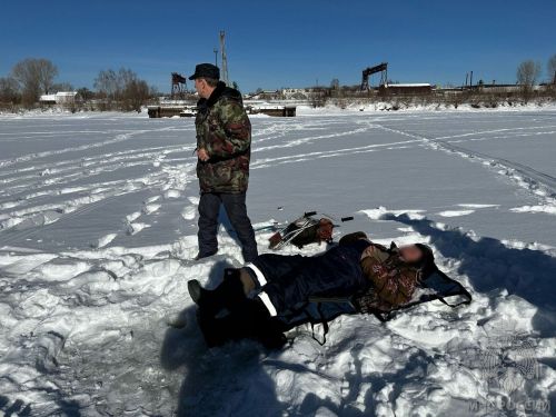 Зеленодольские пожарные спасли замерзавшего мужчину