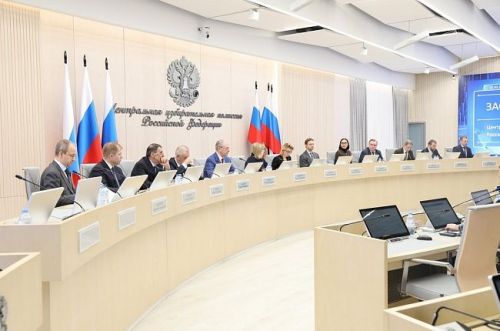 ЦИК РФ зарегистрировал четырех кандидатов в президенты