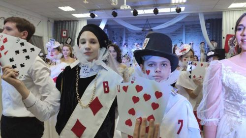Эпохе Пушкина верны. О семье, о чести и любви говорили на традиционных Онегинских чтениях