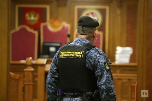 В пользу несовершеннолетних взыскано 215 млн рублей