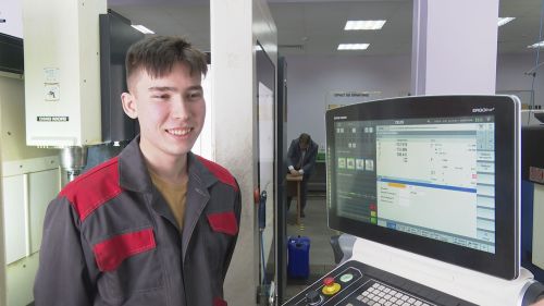 «Что нам стоит дрон построить!»: Студенты мехколледжа получают профобразование сейчас, чтобы стать технической элитой республики