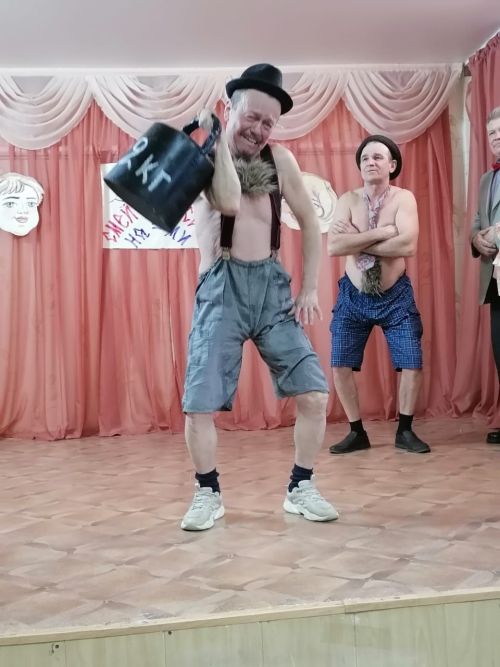 В Зеленодольском обществе глухих отметили Первоапрельский праздник смеха