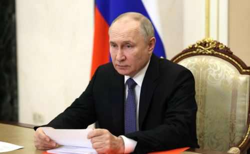 Путин: «Сердечно поздравляю мусульман России с праздником Ураза-байрам»