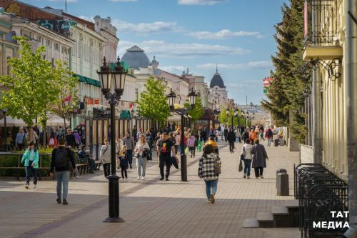В Татарстан идет циклон, который принес в Москву 20-градусное тепло