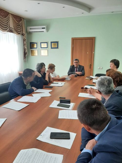 Главный врач Зеленодольской ЦРБ ответил на вопросы народных избранников