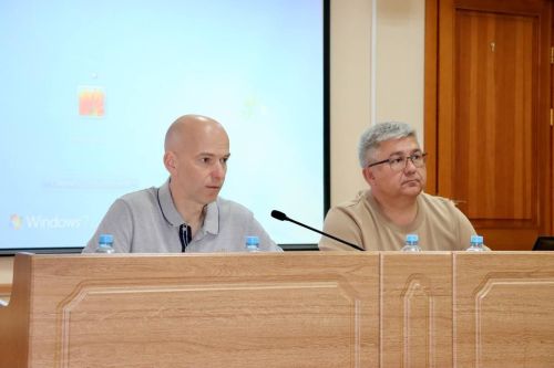 Глава района Михаил Афанасьев осмотрел территорию острова Свияжска