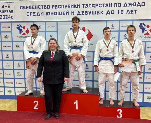 Зеленодолец выиграл первенство РТ по дзюдо