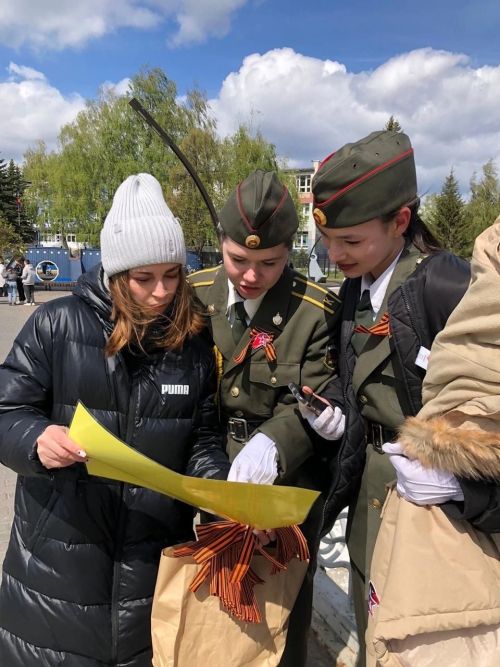 Библиотекари Зеленодольска провели на улицах города необычную викторину