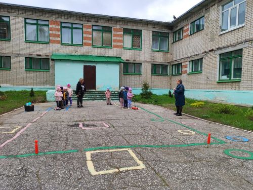 Сотрудники МЧС провели урок по пожарной безопасности в детском саду «Аленушка» города Зеленодольска