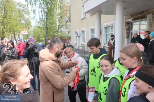 Переходящий Кубок эстафеты Победы на призы «Зеленодольской правды» вновь взяла гимназия №3