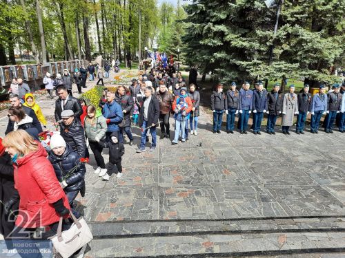 На площади СК «Авангард» начался парад в честь 79 годовщины Великой Победы над фашистской Германией
