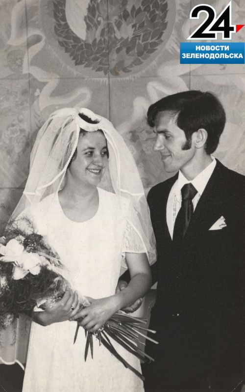 Рецепт счастья: Супруги Замалеевы 50 лет назад познакомились, проходя лечение в ленинградской больнице