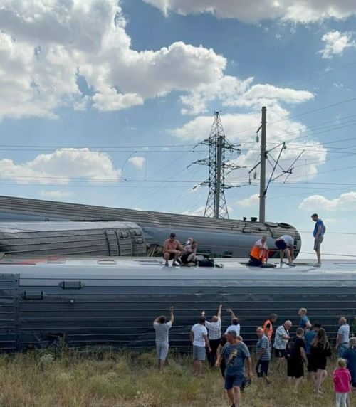 В ЧП с поездом пострадало несколько жителей Зеленодольского района: глава Зеленодольска гарантировал помощь пострадавшим