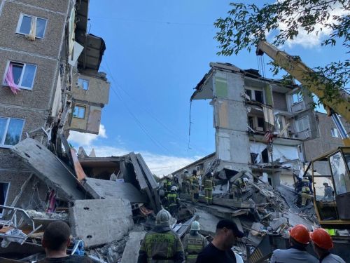 В завалах обрушившейся многоэтажки в Нижнем Тагиле обнаружили тело погибшей жены