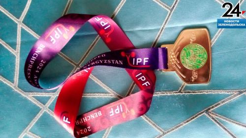 Зеленодолка Айгуль Ситдикова стала чемпионкой Азии по пауэрлифтингу