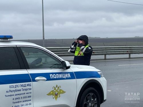 Специалисты центра погоды «Фобос» рекомендуют автолюбителям не спешить со сменой летней резины