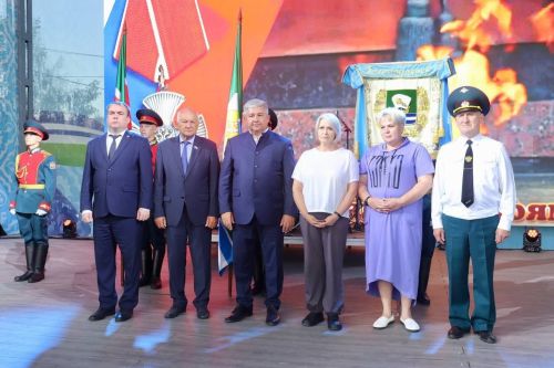 На Дне города в Зеленодольске выразили благодарности и назвали Почетных граждан ЗМР РТ