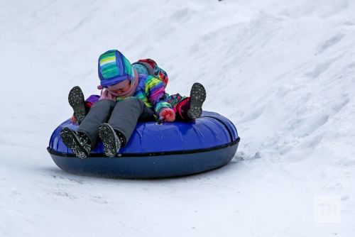 Убийственная «ватрушка»: Девушка, катавшаяся на тюбинге, погибла