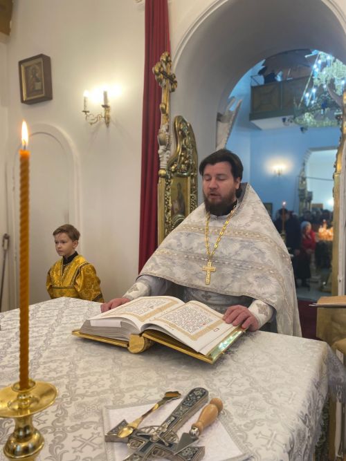 Праздник Крещение Господня: в зеленодольских храмах прошли праздничные литургии