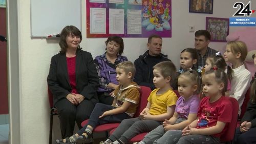 Директор социального приюта «Гнёздышко» Нина Павлова дарит свою любовь десяткам детей